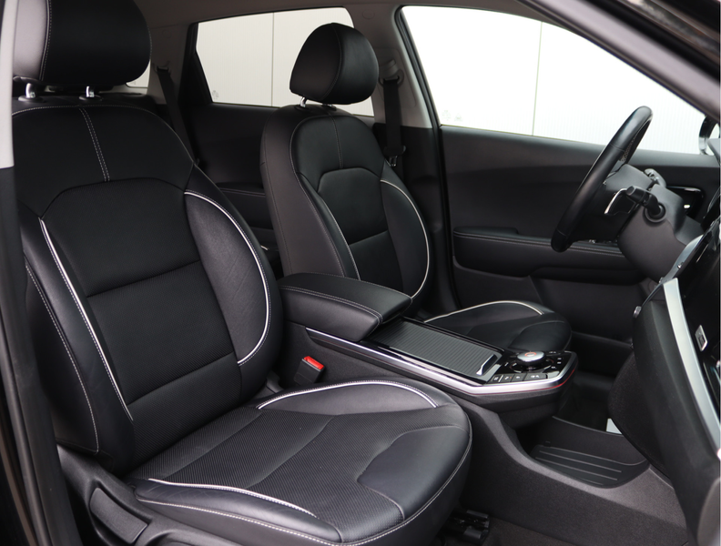 Kia e-Niro ExecutiveLine 64 kWh | Camera | Keyless | ACC | Or — photo 23