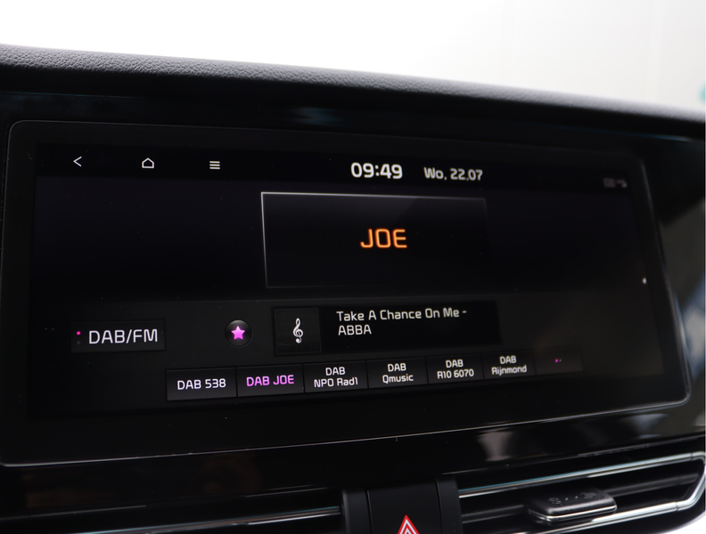 Kia e-Niro ExecutiveLine 64 kWh | Camera | Keyless | ACC | Or — photo 48