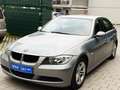 BMW 318 i Limo 1.Vorbesitzer/98.000Km/TOP/Scheckheft - thumbnail 9