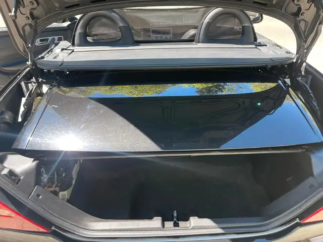 Mercedes-Benz SLK view 14