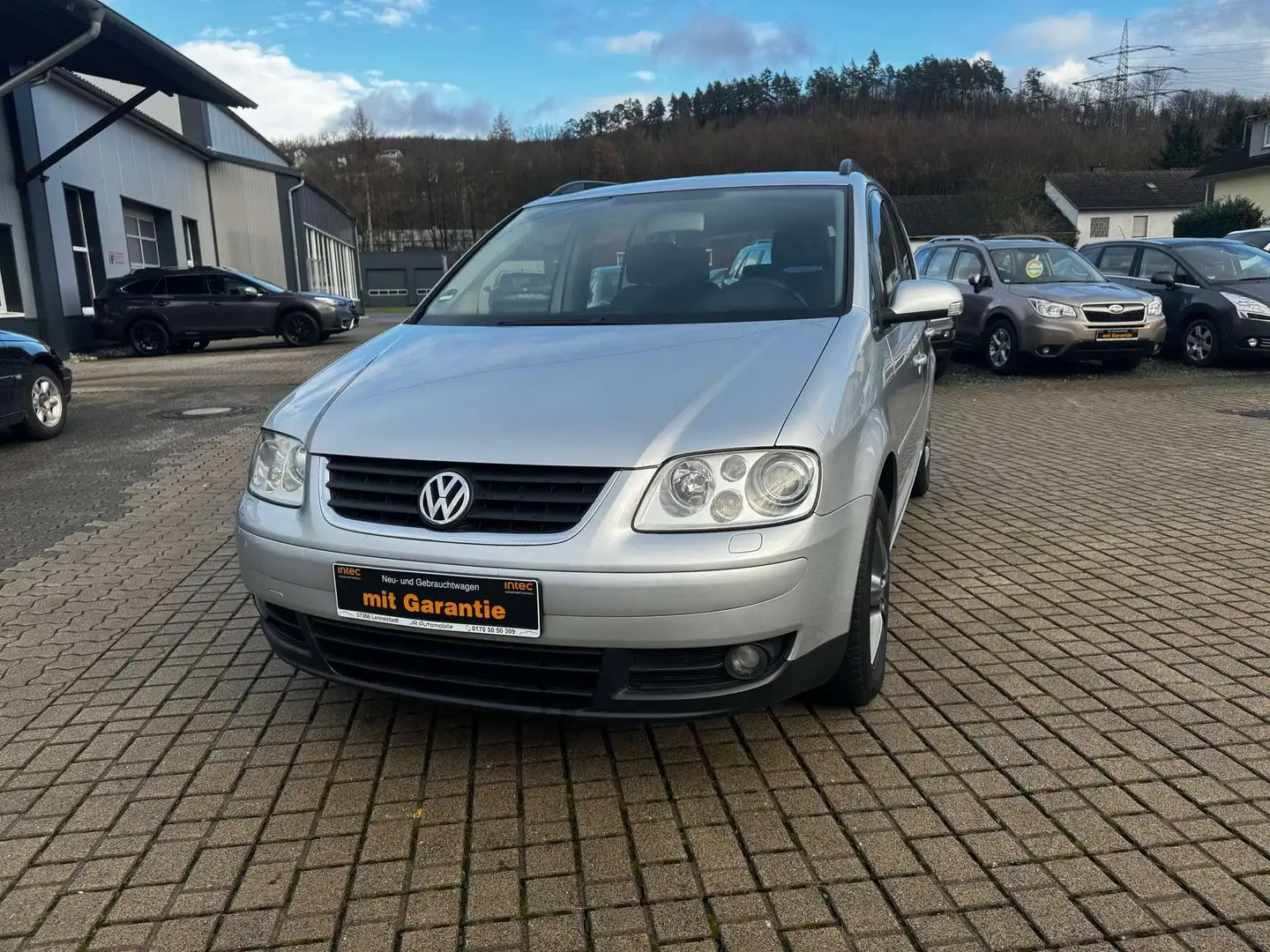 Volkswagen Touran 2.0 TDI, Trendline, DSG, XENON, NAVI Grau - 1