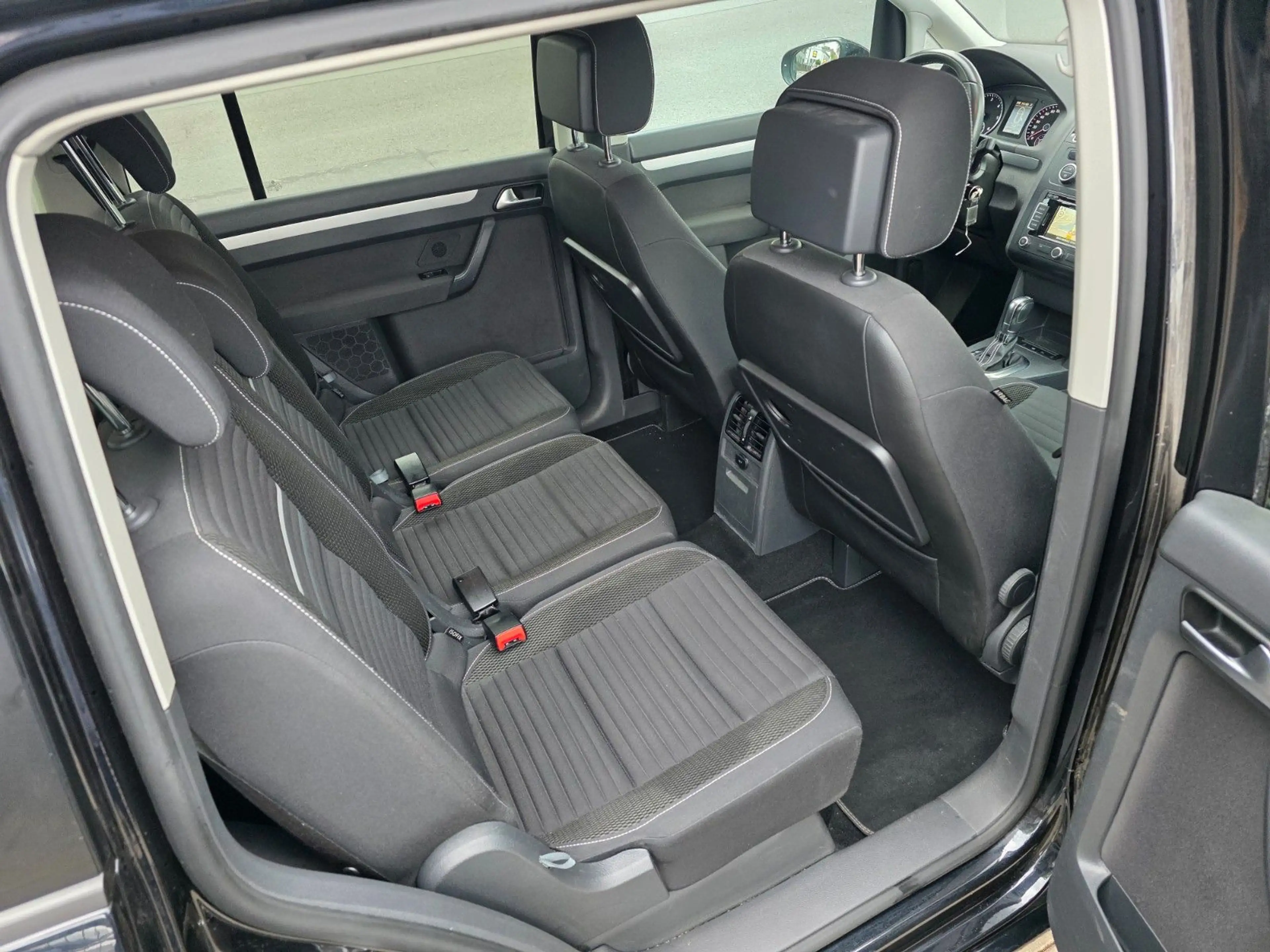 Volkswagen Touran Cup BMT Autom,Klimaauto,PDC,MFL,PDC,NAVI — photo 20