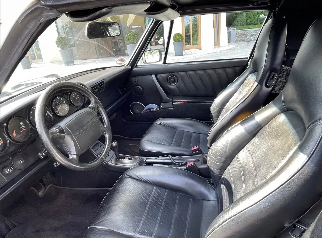 Porsche 911 Carrera 2 Cabrio, Motorrevision, foto 3