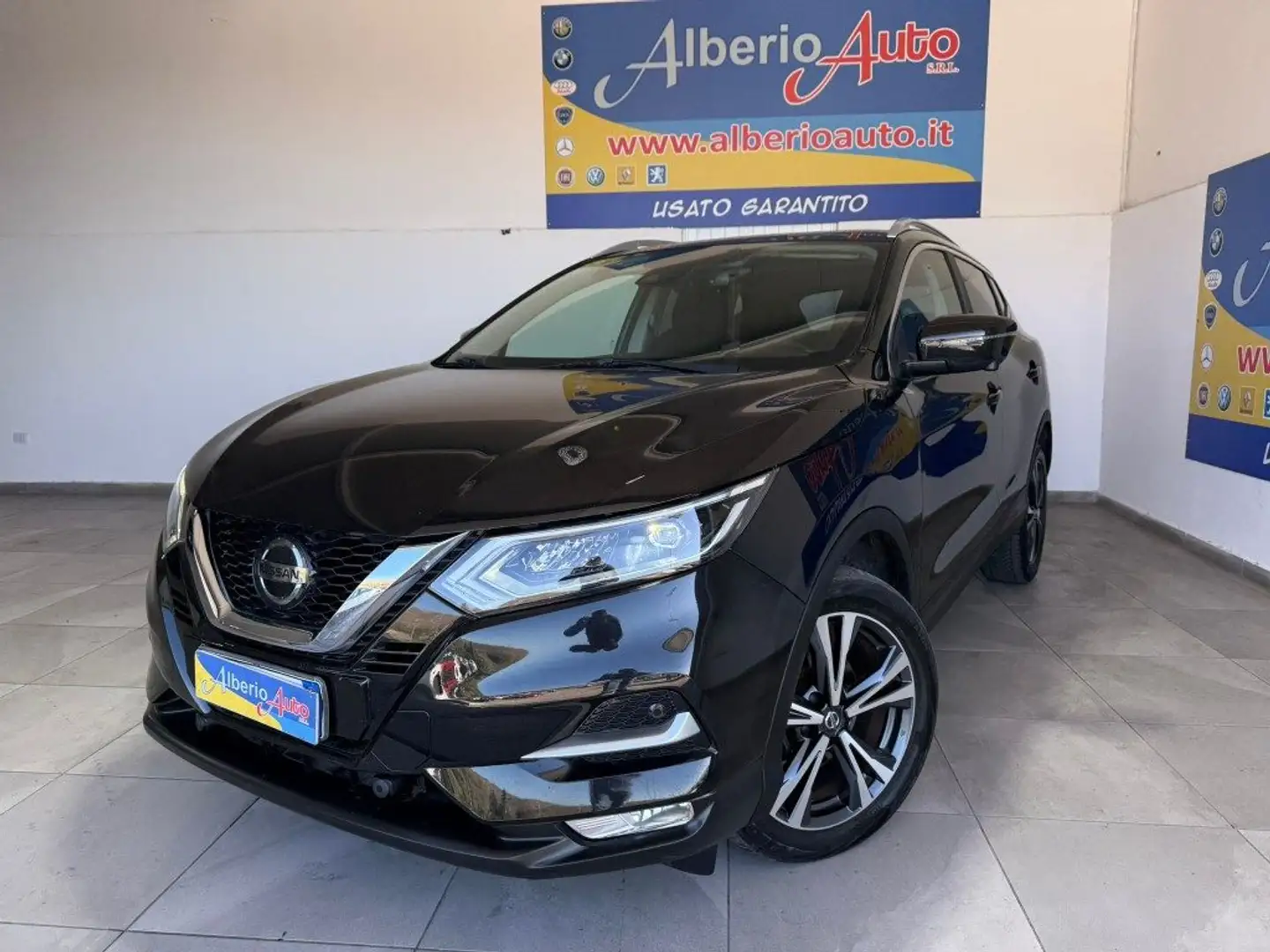 Nissan Qashqai 1.5 dCi 115 CV N-Connecta Nero - 1