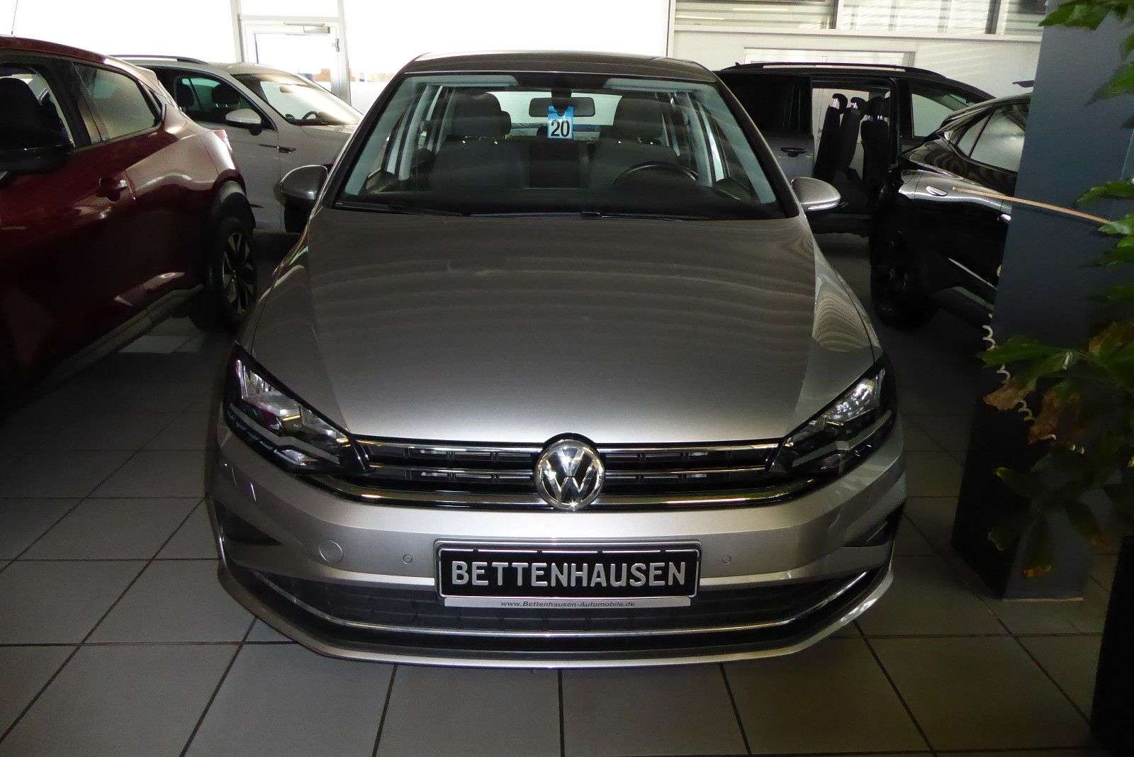 Second hand Volkswagen Golf 1.0