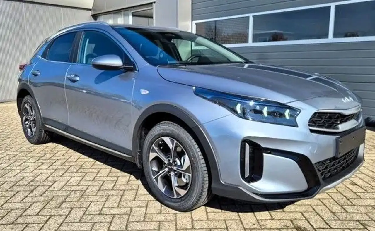 Kia XCeed 1.6T DCT-7 Navi Klimaut Alu Privacy Shzg 6