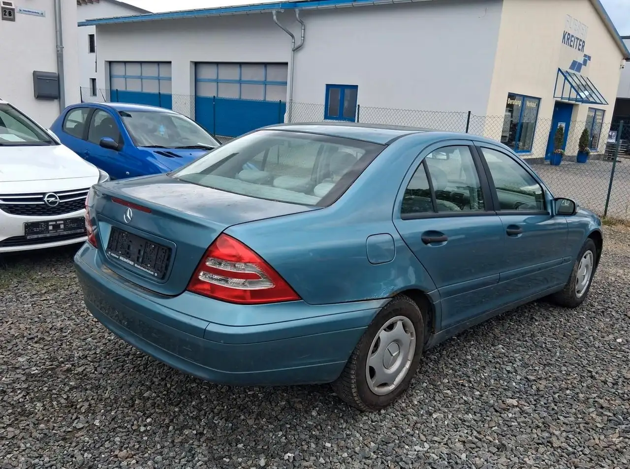 Mercedes-Benz C 180 *1.HAND*WENIG KM*KLIMA*TEMPOMAT*, foto 2