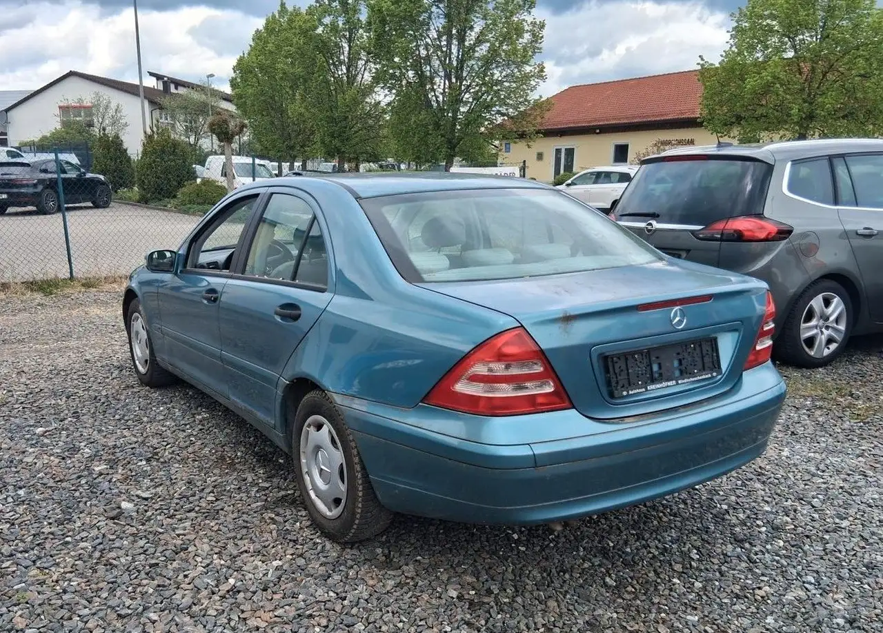 Mercedes-Benz C 180 *1.HAND*WENIG KM*KLIMA*TEMPOMAT*, foto 4