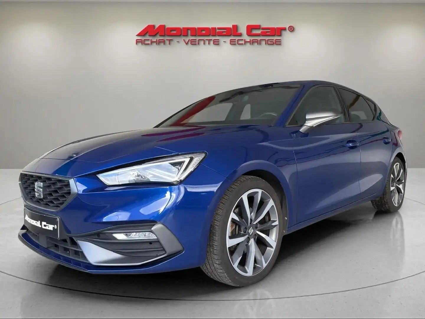 SEAT Leon e-Hybrid Leon e-Hybrid 1.4 * FR * Apple CarPlay * Clim * Синий - 1