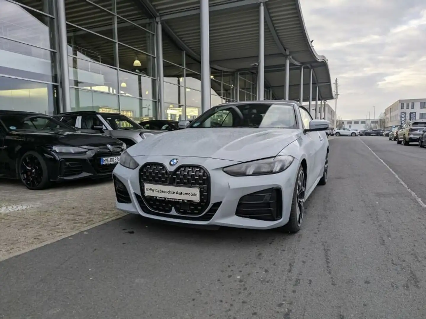 BMW 430 i xDrive Cabrio M Sport Park.Ass Plus. H&K. Grau - 2