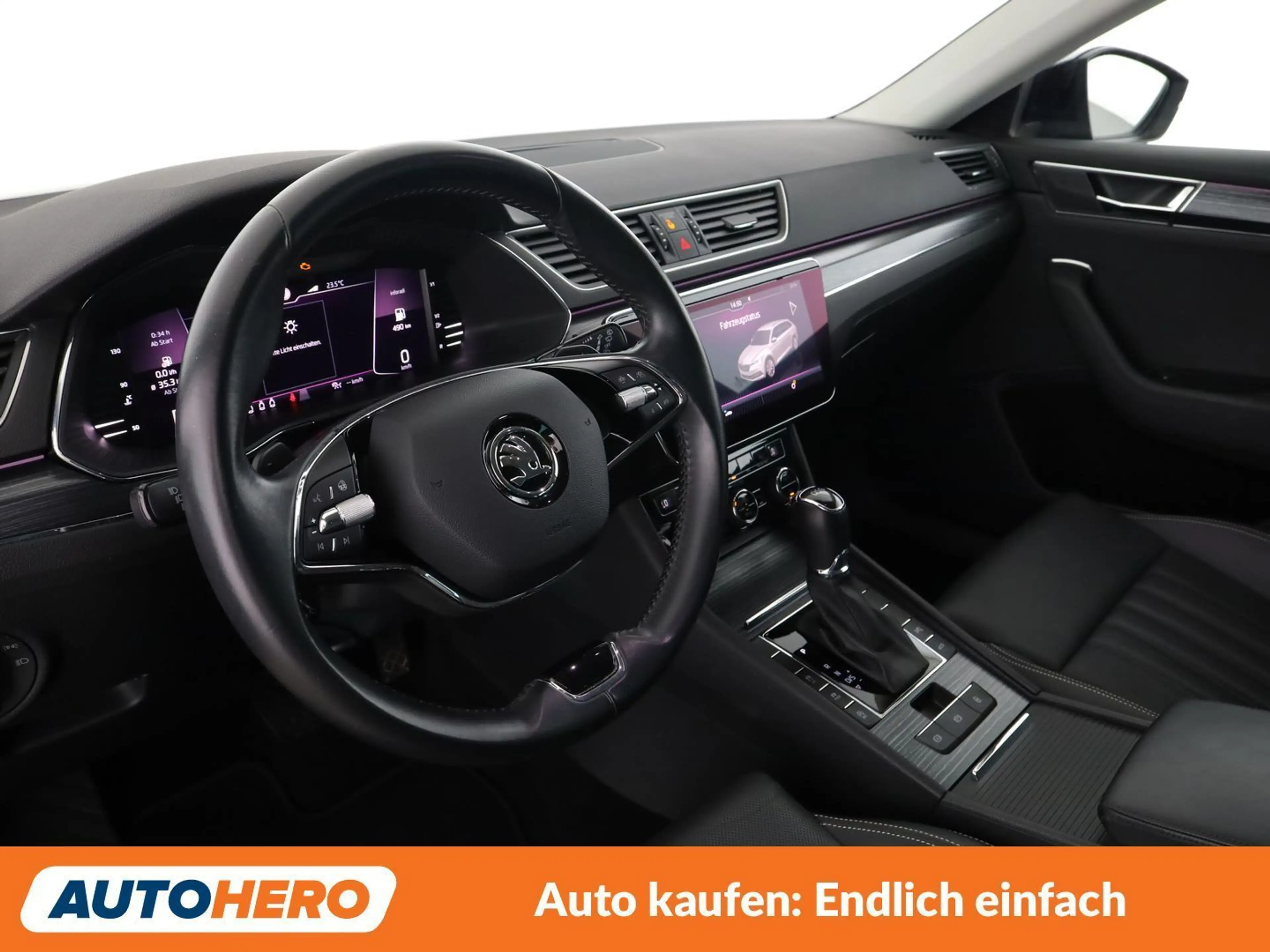 Skoda Superb 2.0 TDI Premium Edition — photo 11