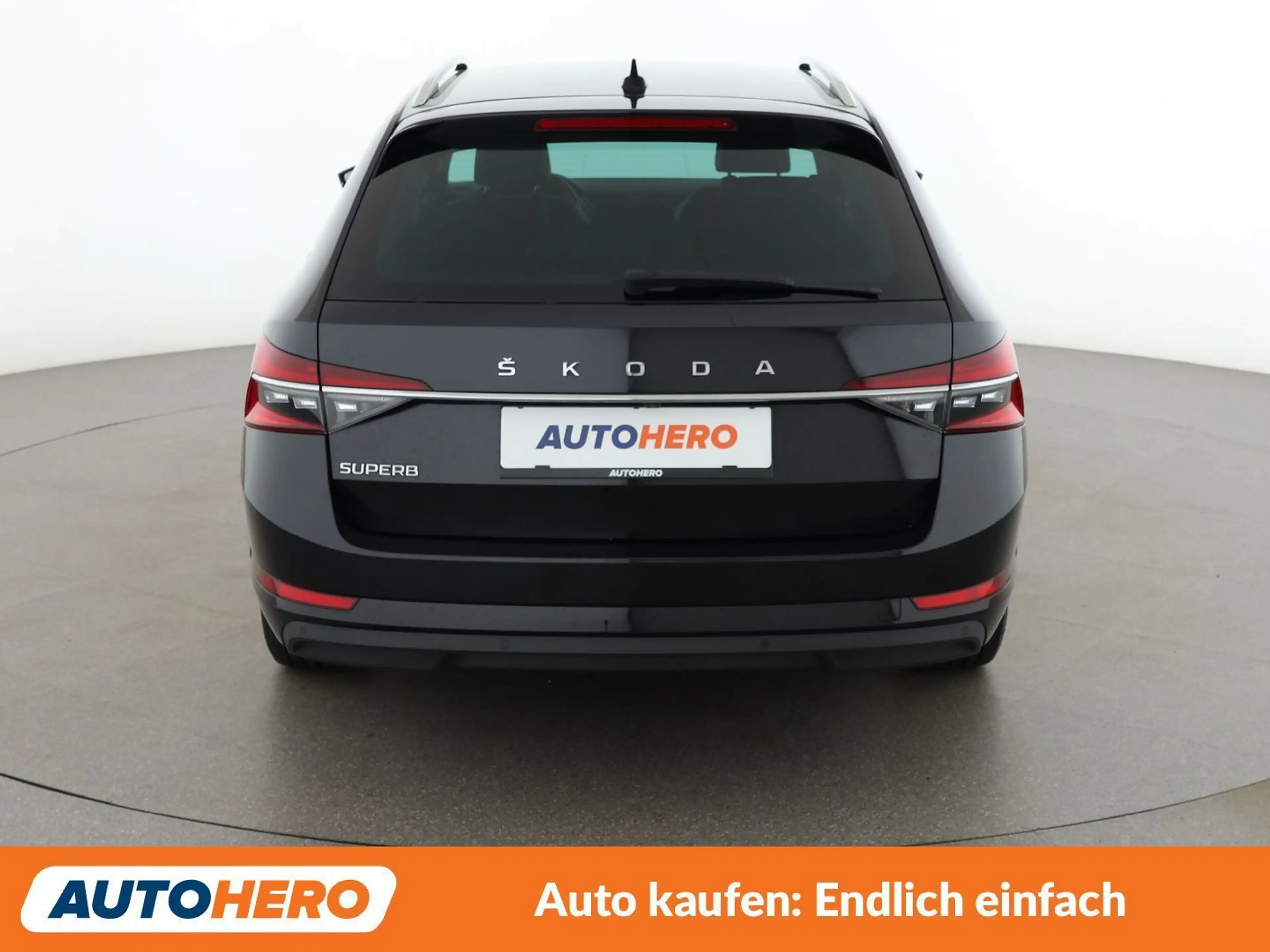Skoda Superb 2.0 TDI Premium Edition — photo 5