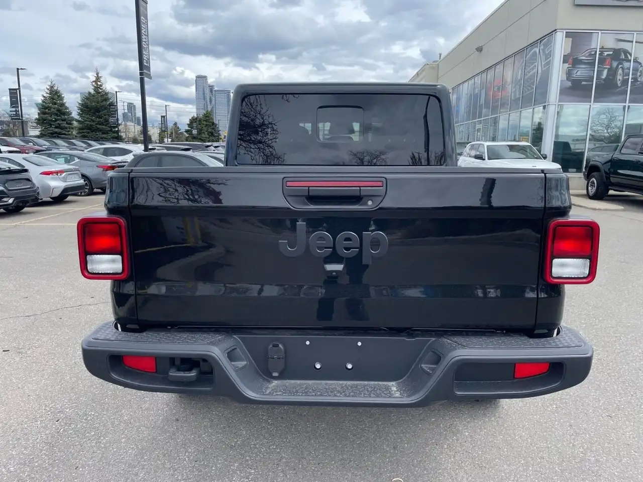 Jeep Gladiator снимка Jeep Gladiator