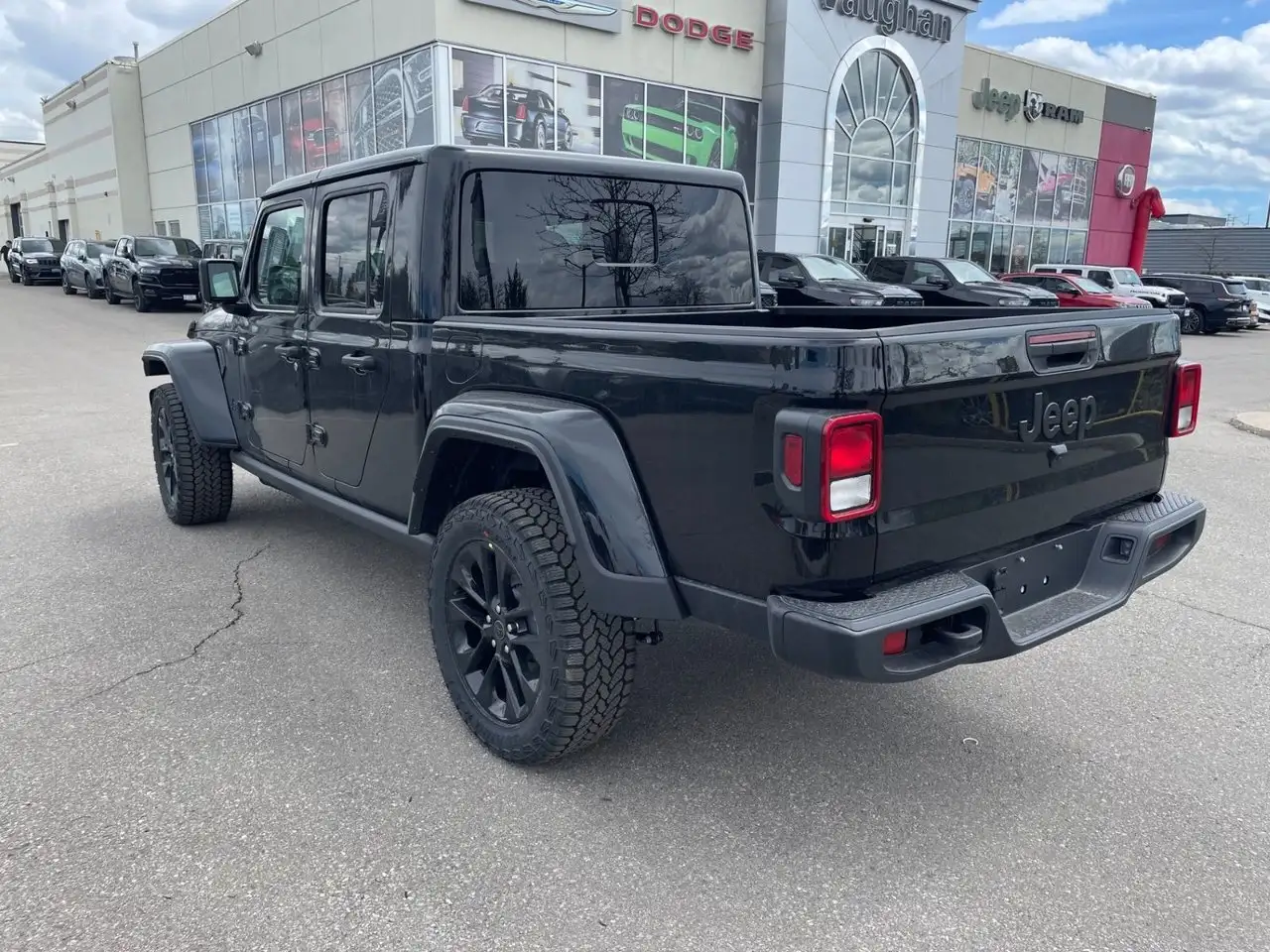 Jeep Gladiator снимка Jeep Gladiator