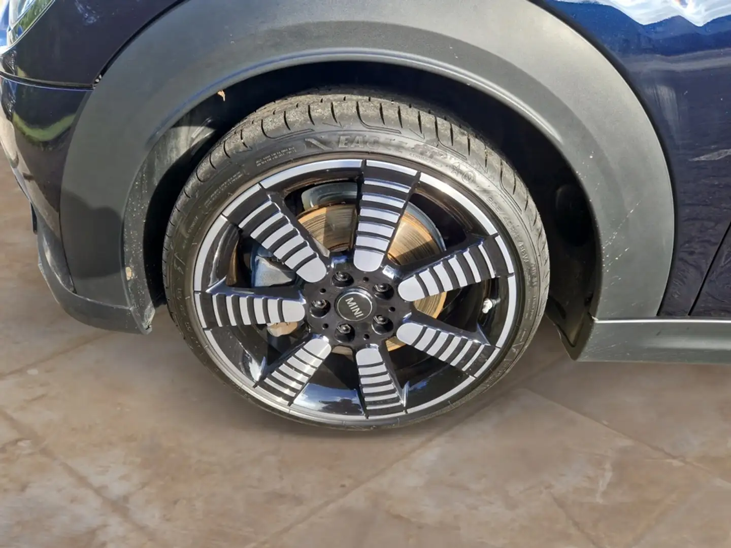 MINI Cooper S MINI Yours Trim + 2Jahre-Next.GARANTIE Schwarz - 2