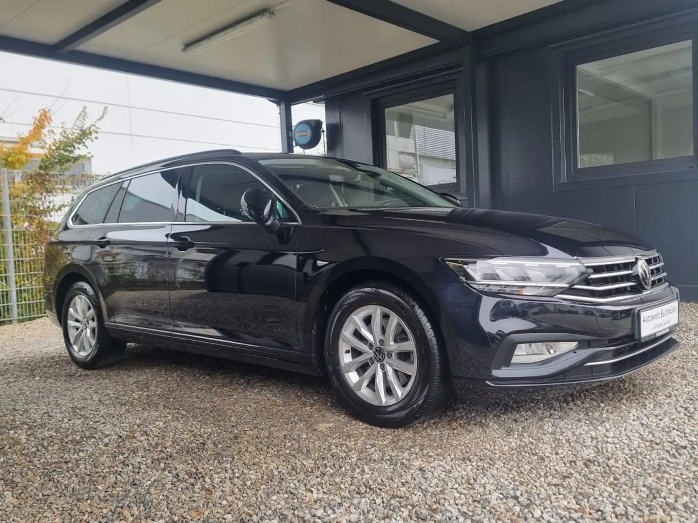 Volkswagen Passat 2.0 TDI DSG,VIRTUAL,LED,AHK,KAMERA,DAB Schwarz - 2