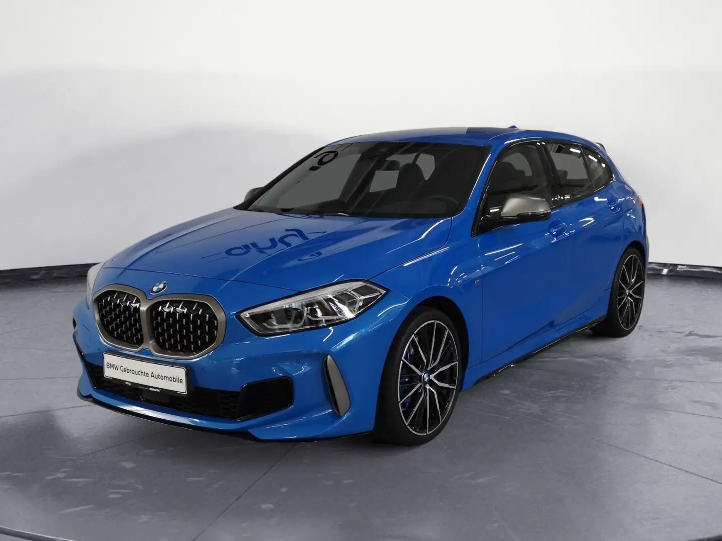 BMW 135 i xDrive Sport Aut. Klimaaut. M Sportbremse Blauw - 2