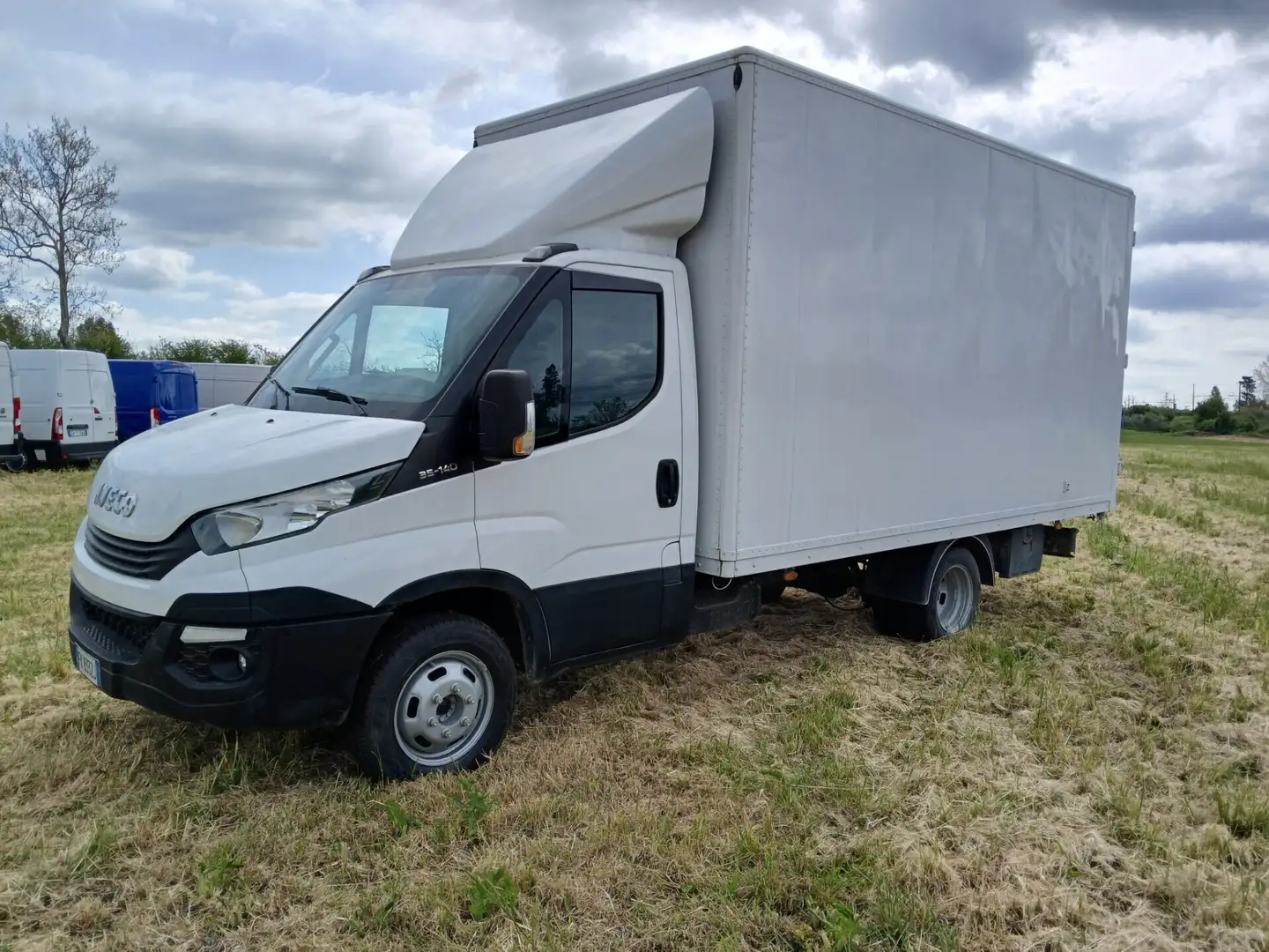 Iveco Daily 35C14 2.3 HPT PC-RG Cabinato Blanc - 1