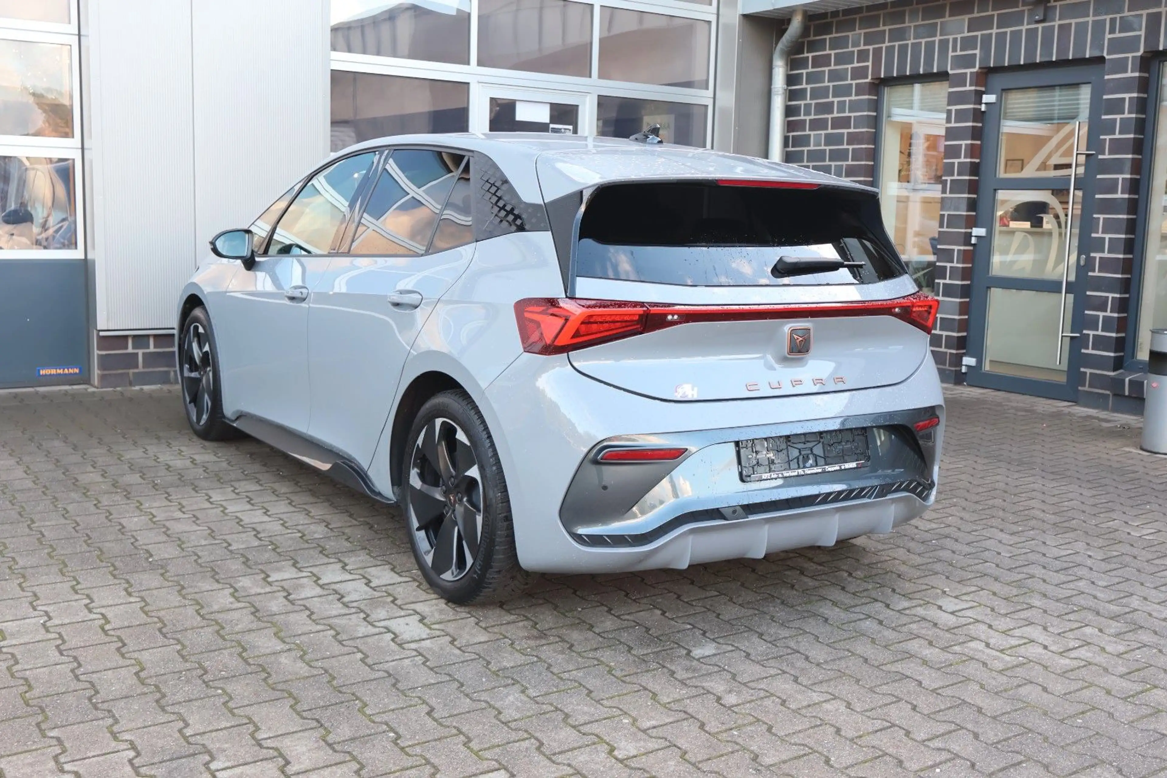 CUPRA Born 170 kW Top Zustand/Allwetterreifen — photo 37
