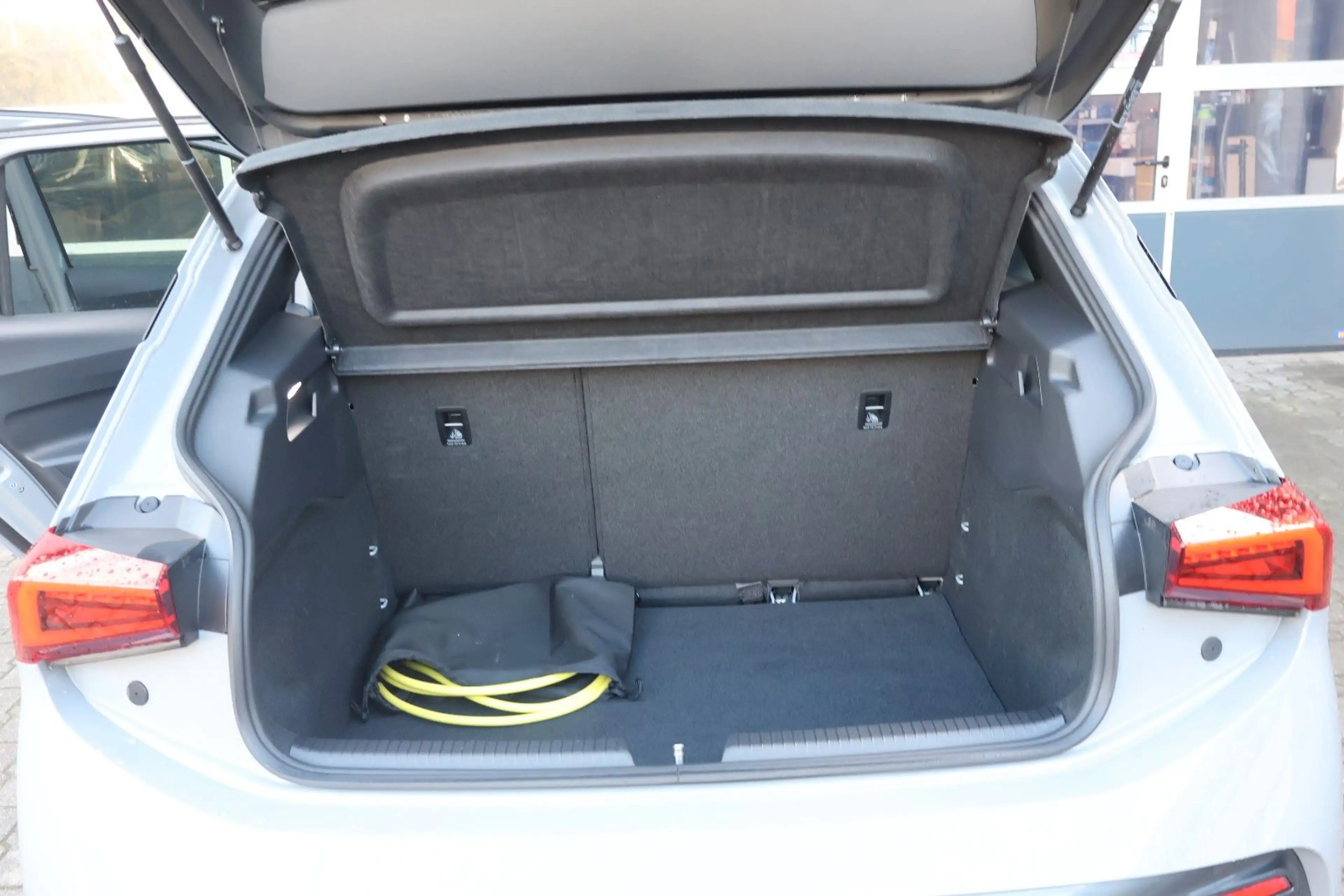 CUPRA Born 170 kW Top Zustand/Allwetterreifen — photo 42