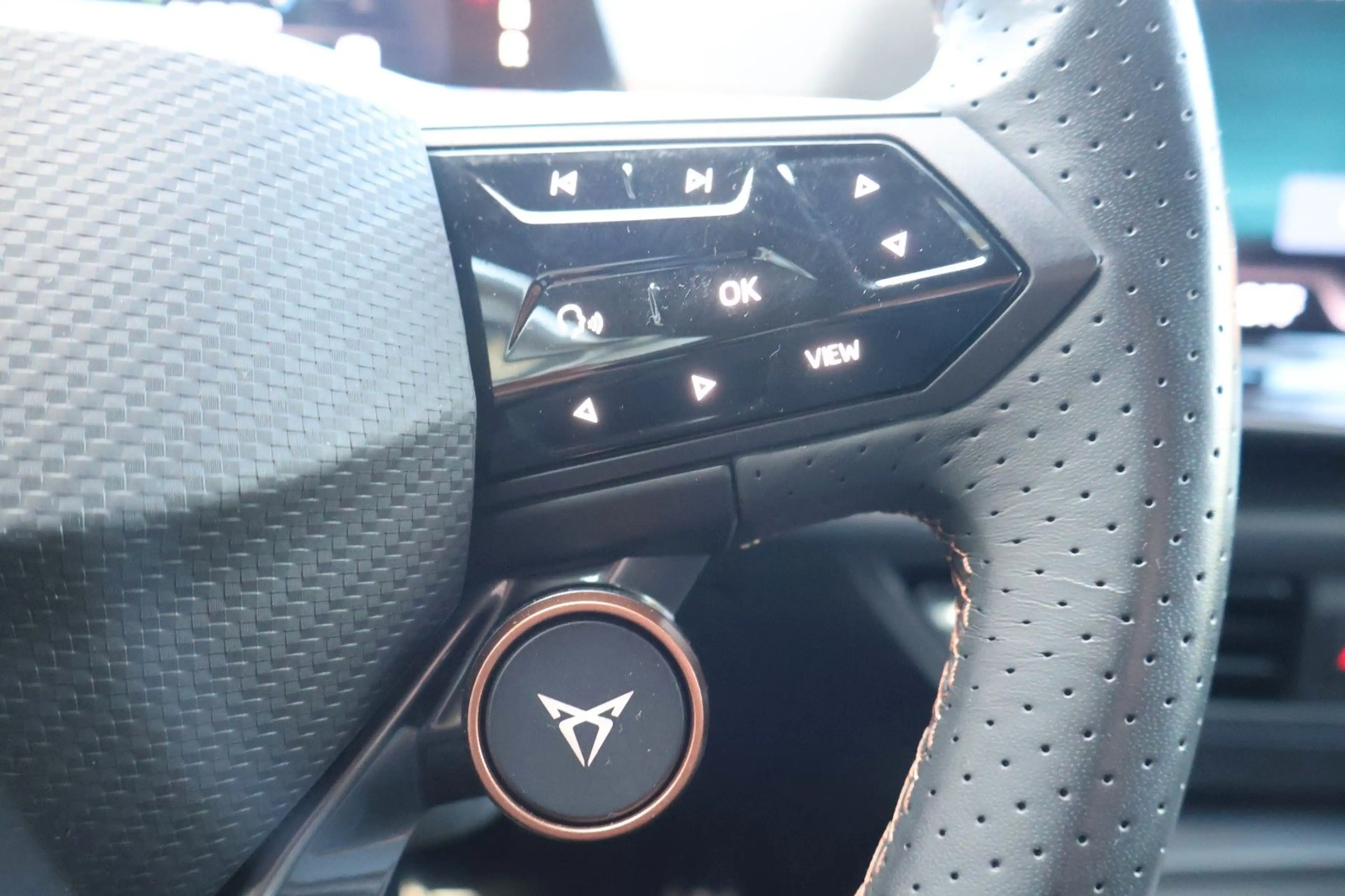 CUPRA Born 170 kW Top Zustand/Allwetterreifen — photo 20
