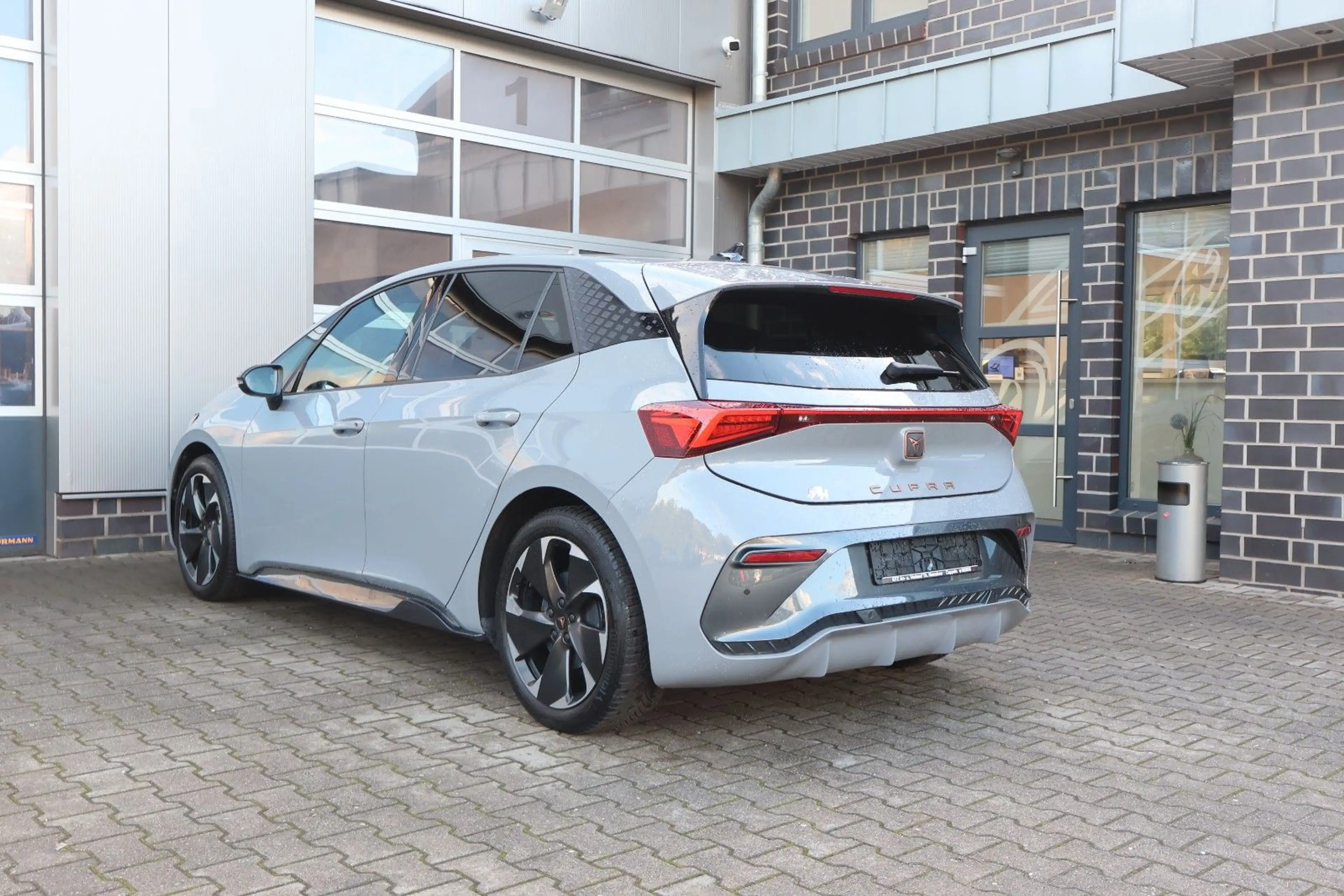CUPRA Born 170 kW Top Zustand/Allwetterreifen — photo 39