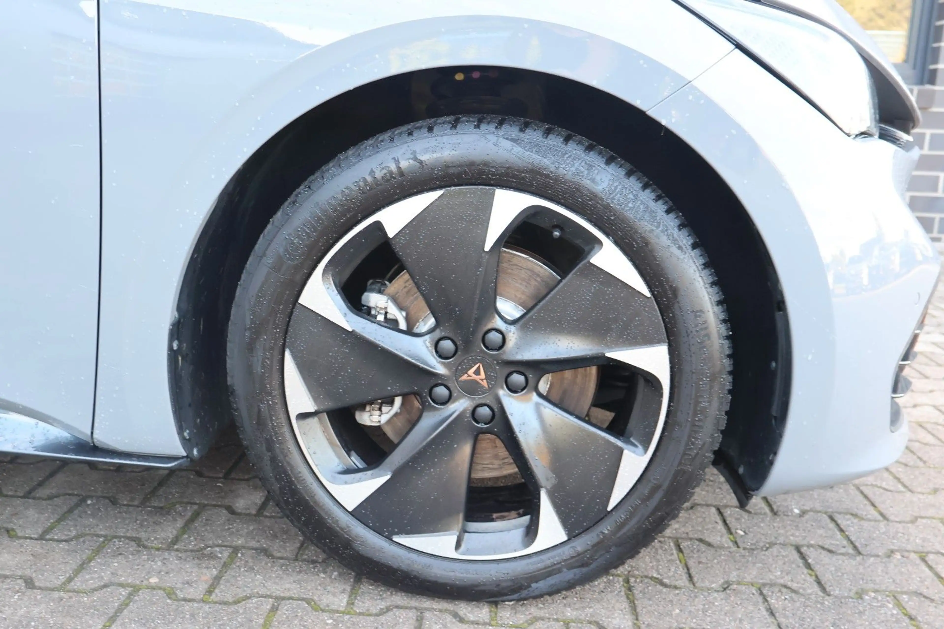 CUPRA Born 170 kW Top Zustand/Allwetterreifen — photo 7