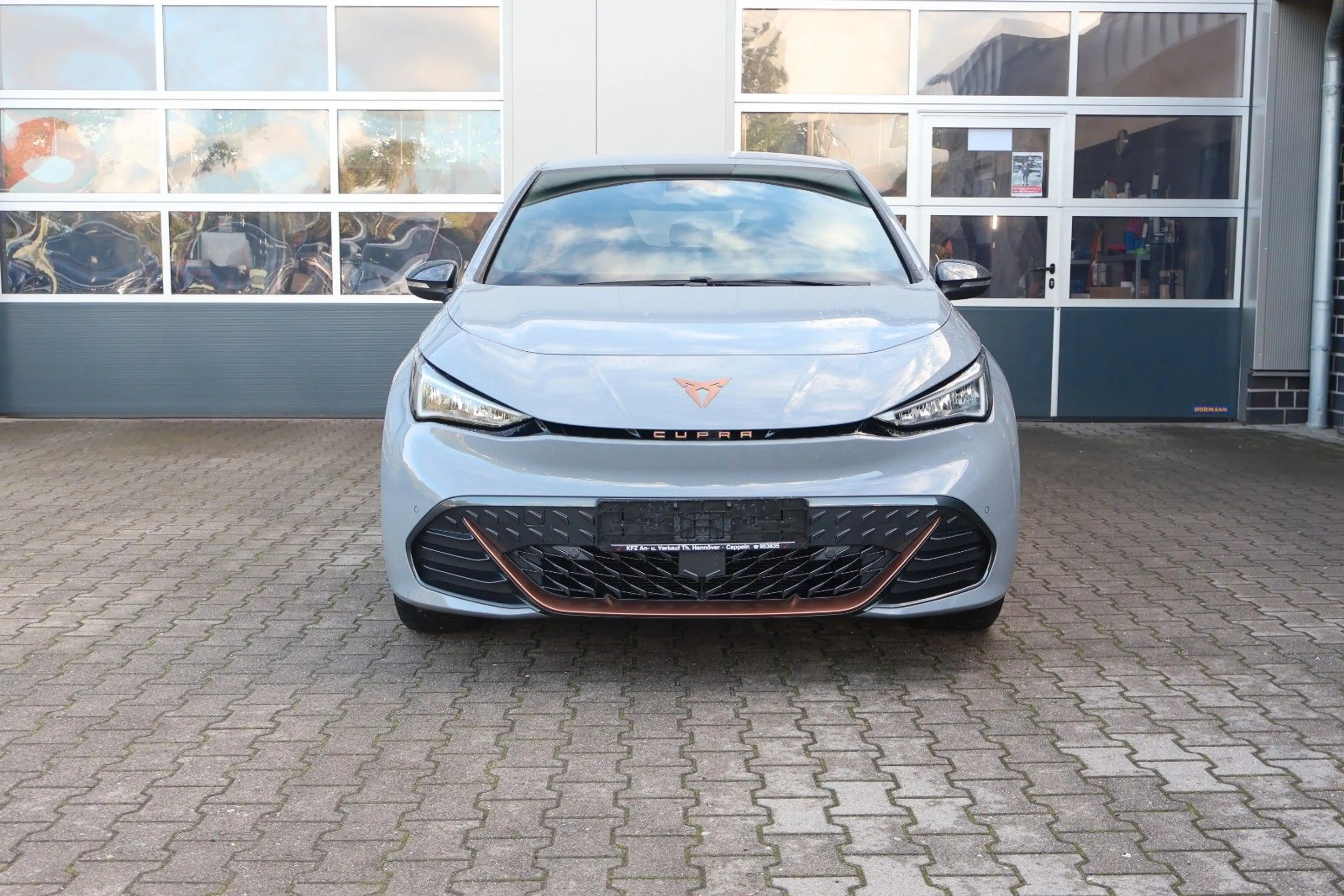 CUPRA Born 170 kW Top Zustand/Allwetterreifen — photo 3