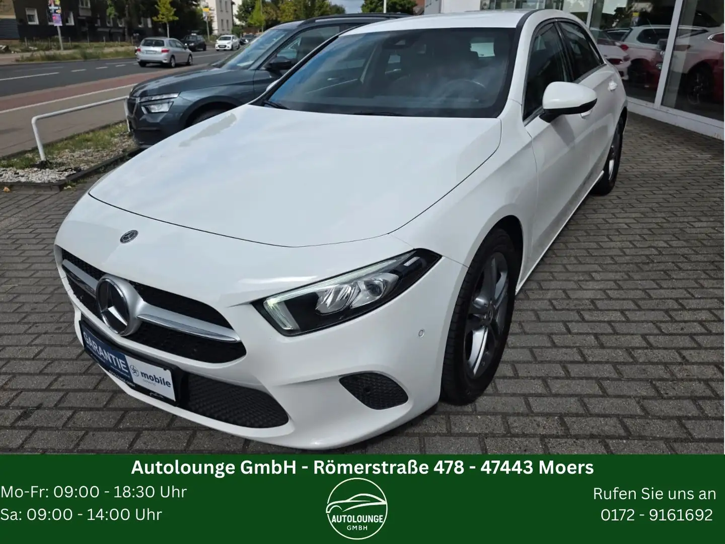 Mercedes-Benz A 180 *Navi*Keyless Go*Touchpad*LED Scheinwerfer* Wit - 1