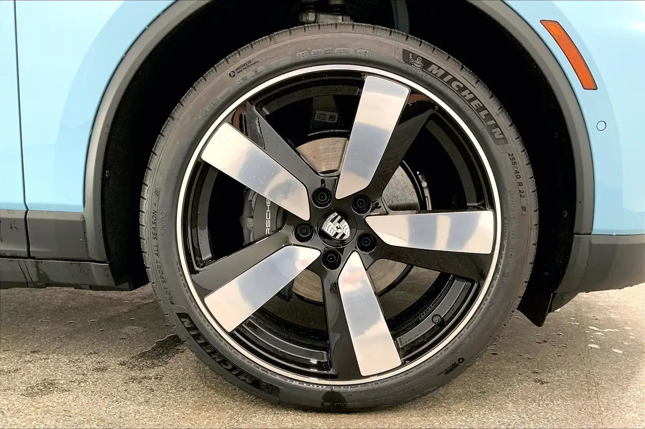 Porsche Macan снимка Porsche Macan