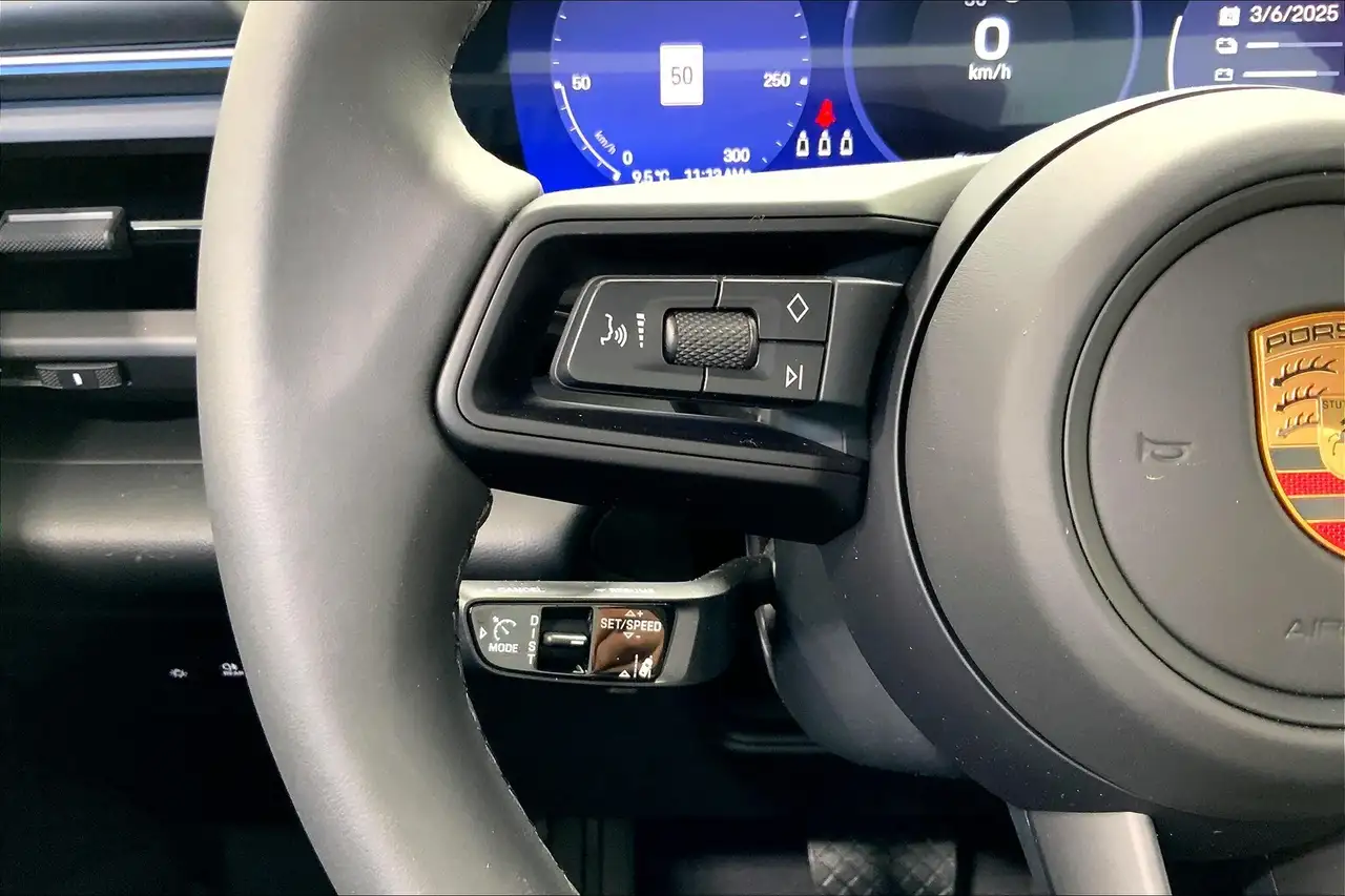 Porsche Macan снимка Porsche Macan