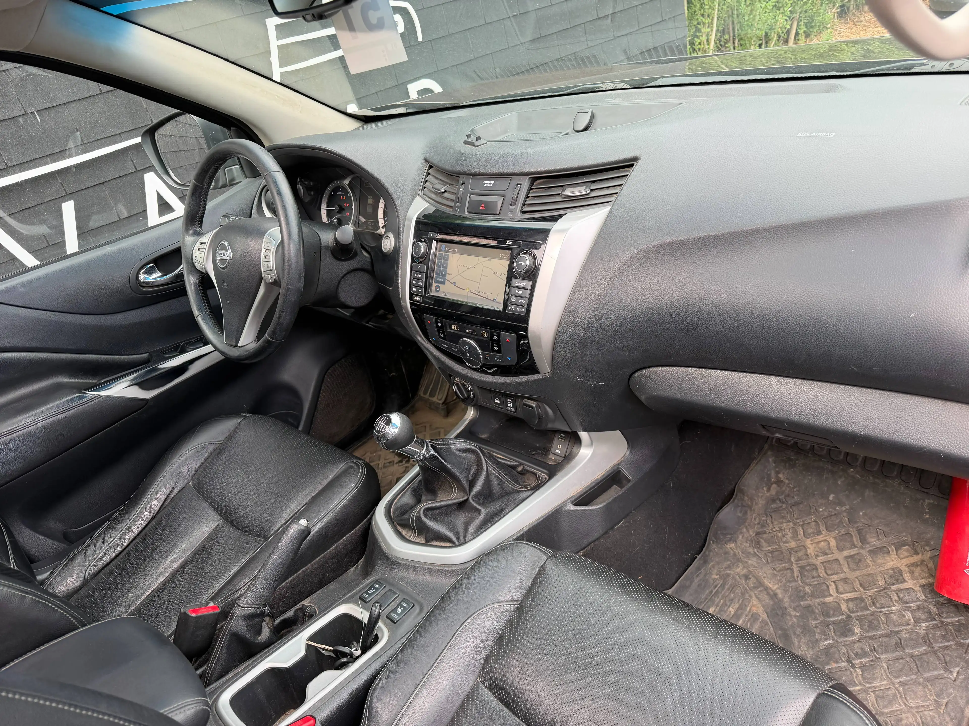 Nissan Navara 2.3 dCi 4WD Np300+NAVI+CAMERA 360+TOIT OUVR+CUIR — photo 14