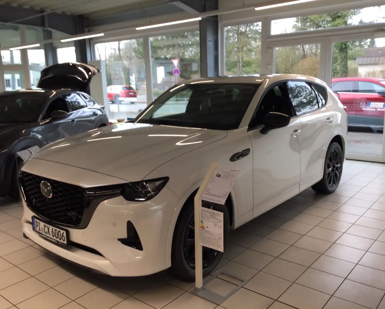 Mazda CX-60 3.3L e-SKYACTIV-D 254 8AT Homura Vollausstattung Weiß - 2