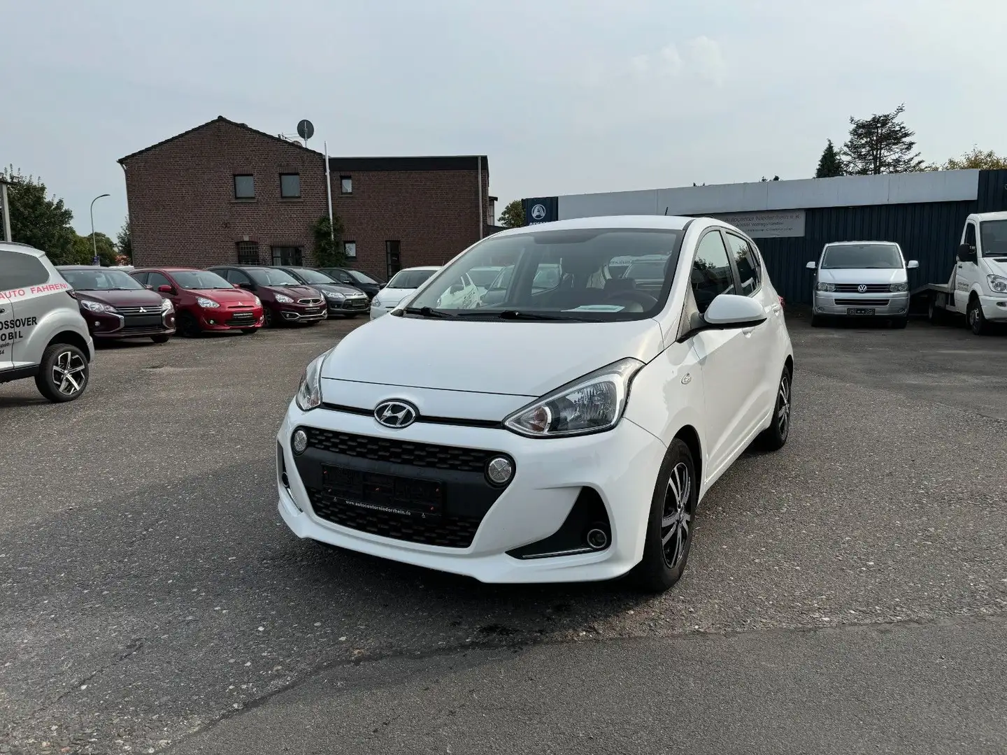 Hyundai i10 Comfort EU-Fahrzeug Wit - 1