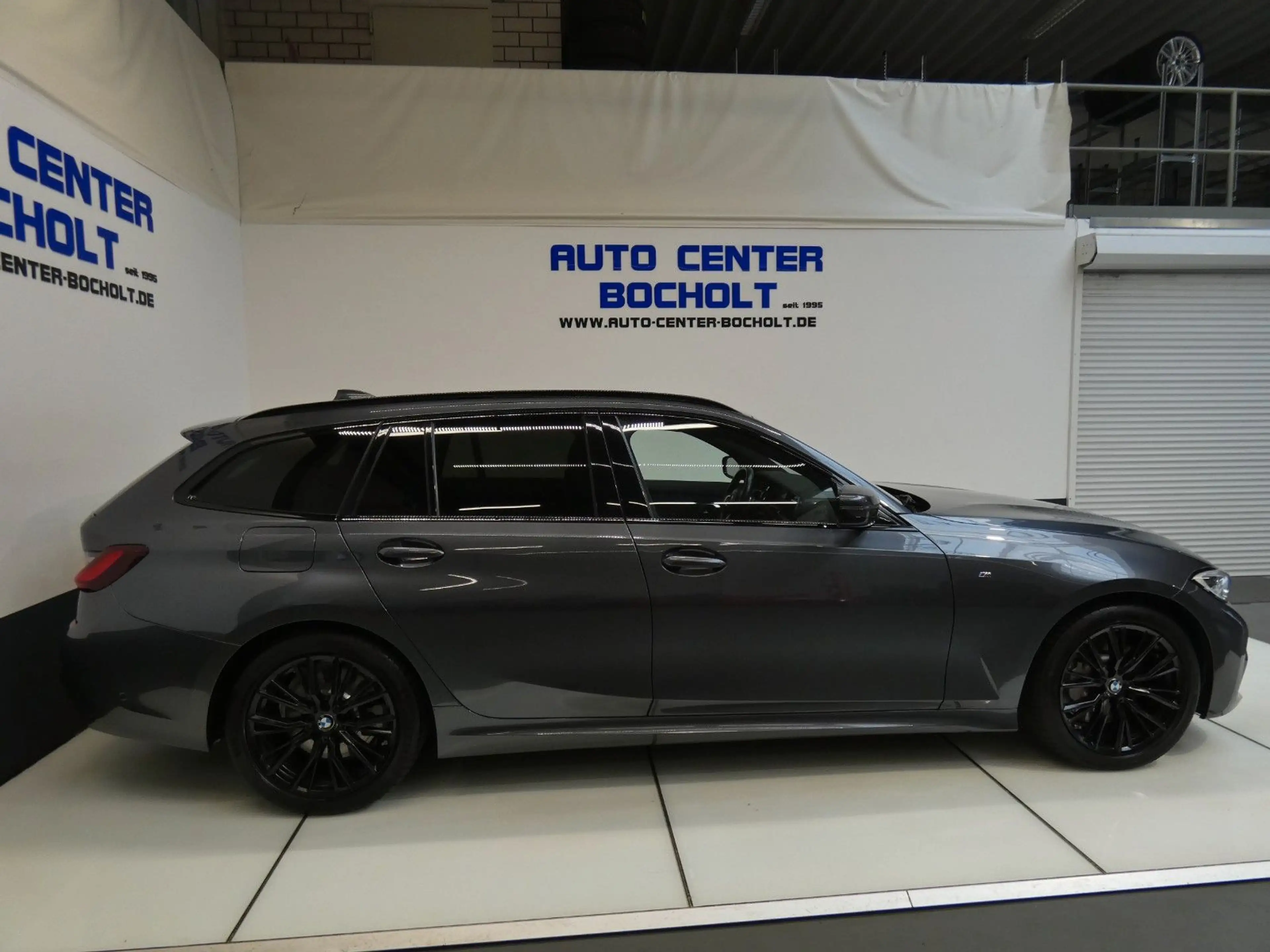 BMW 330 d xDrive M Sport*Panorama*HUD*DAB*ACC*Laser — photo 7