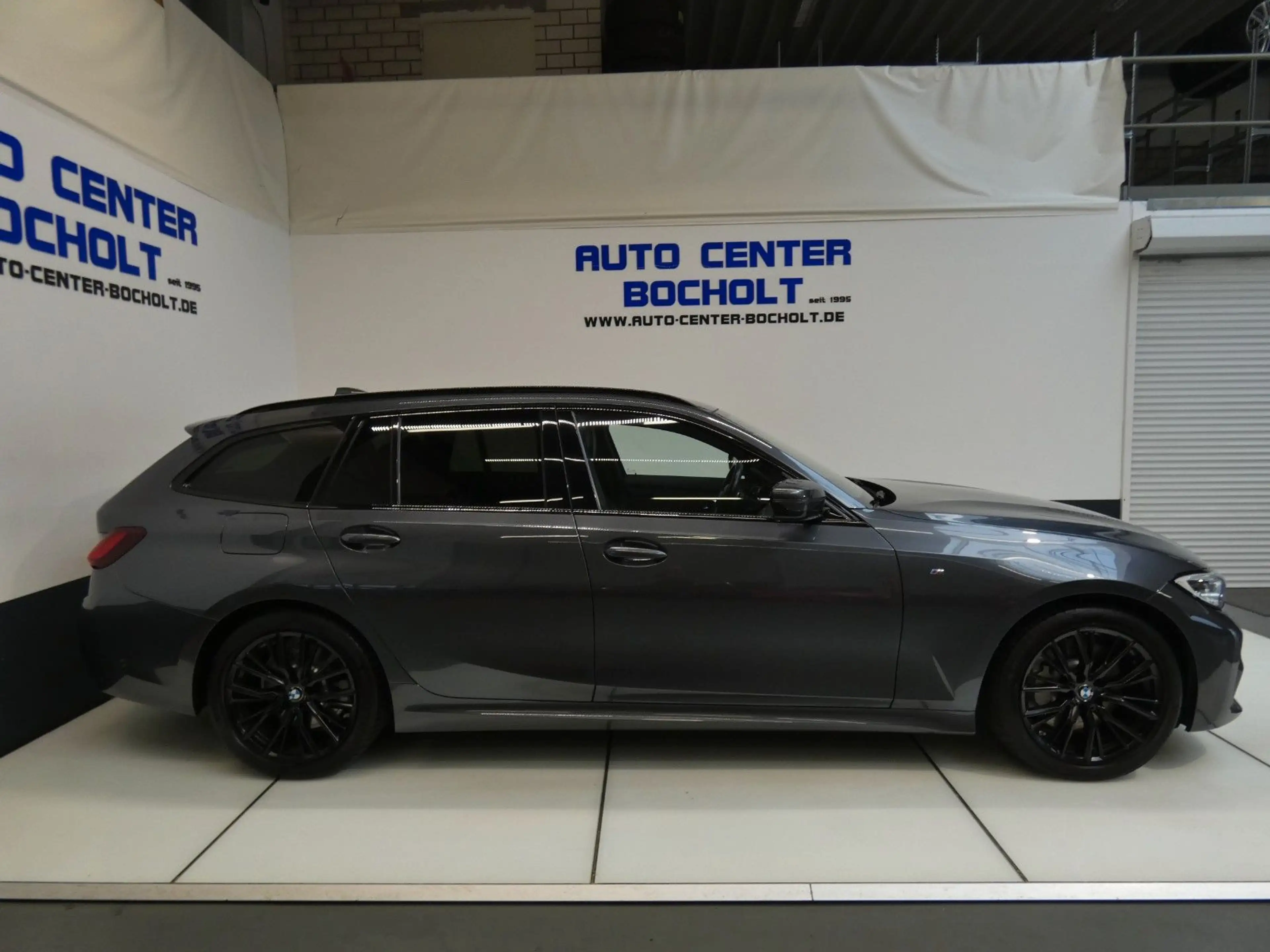 BMW 330 d xDrive M Sport*Panorama*HUD*DAB*ACC*Laser — photo 6