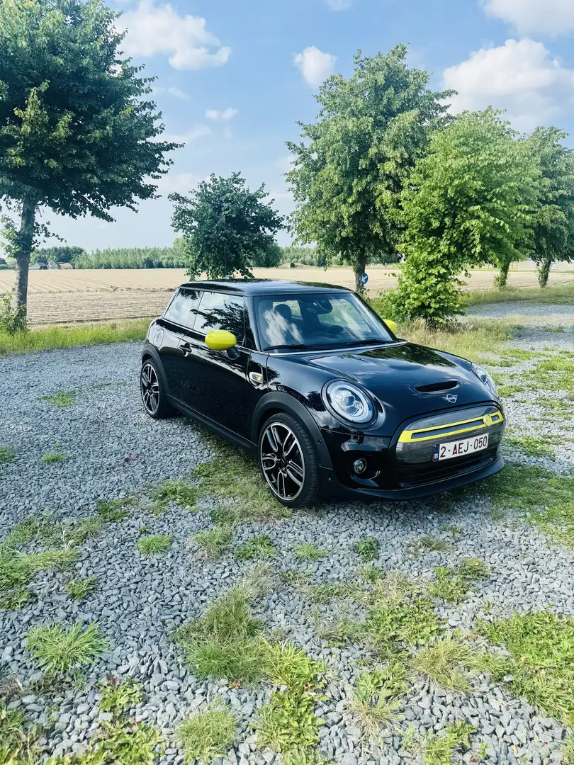 MINI Cooper SE Trim XL - 1