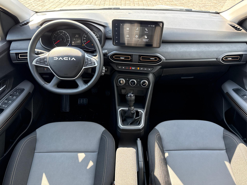 Dacia Jogger Extreme 1.0 TCe 110 7-Sitzer-AHK-Kamera-LED-App... — photo 7