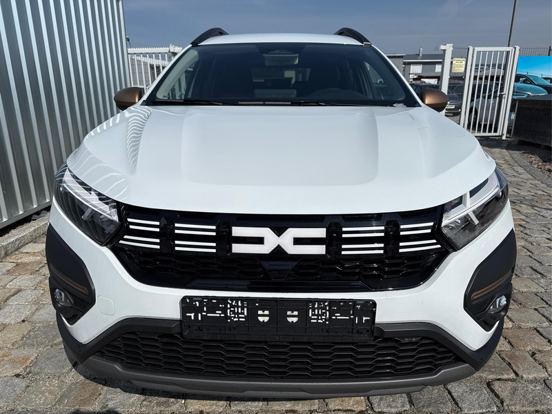 Dacia Jogger Extreme 1.0 TCe 110 7-Sitzer-AHK-Kamera-LED-App... — photo 2