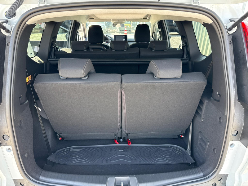 Dacia Jogger Extreme 1.0 TCe 110 7-Sitzer-AHK-Kamera-LED-App... — photo 11