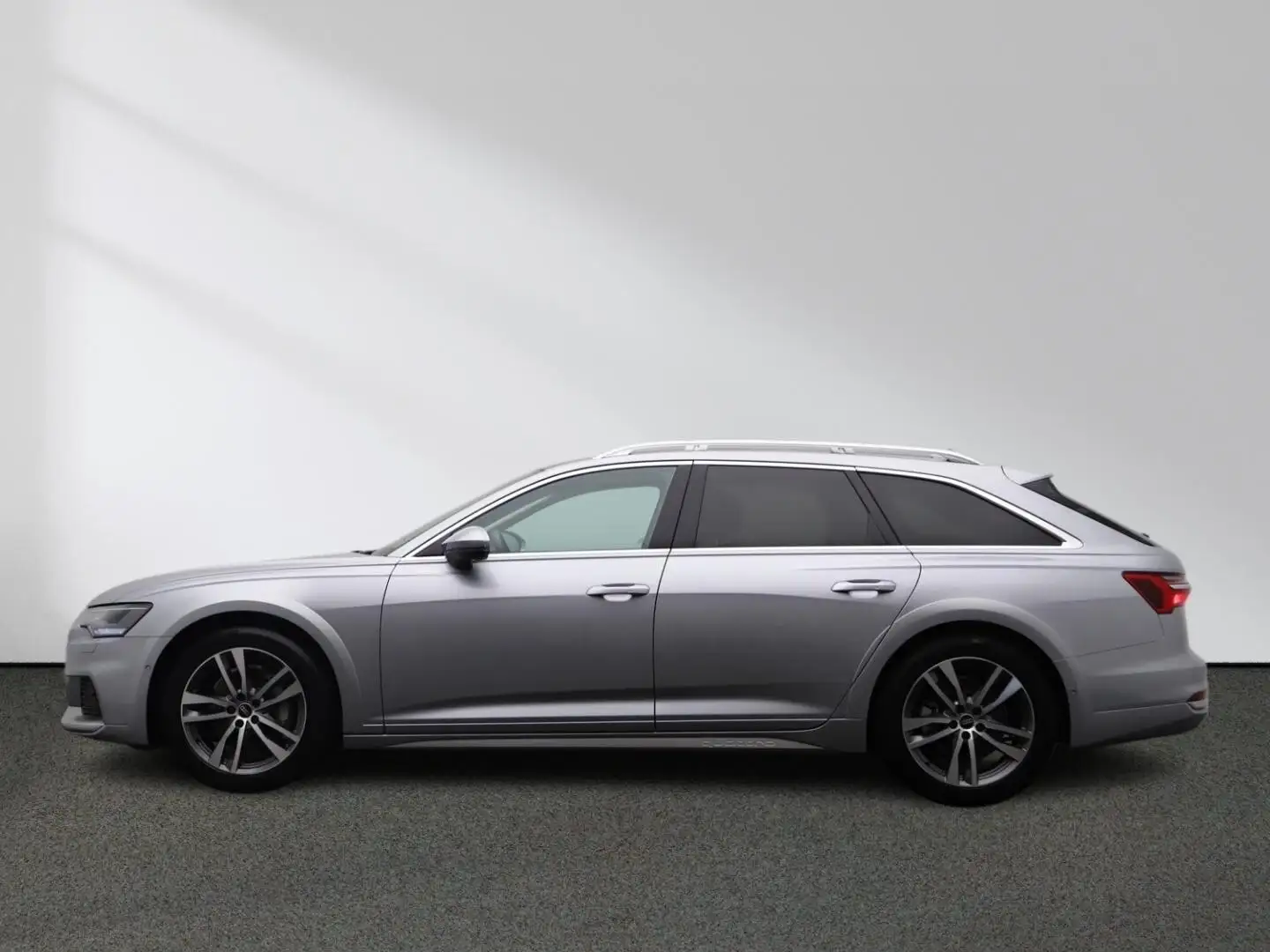 Audi A6 allroad quattro 40 TDI MMI LED Pano AHK Silber - 2