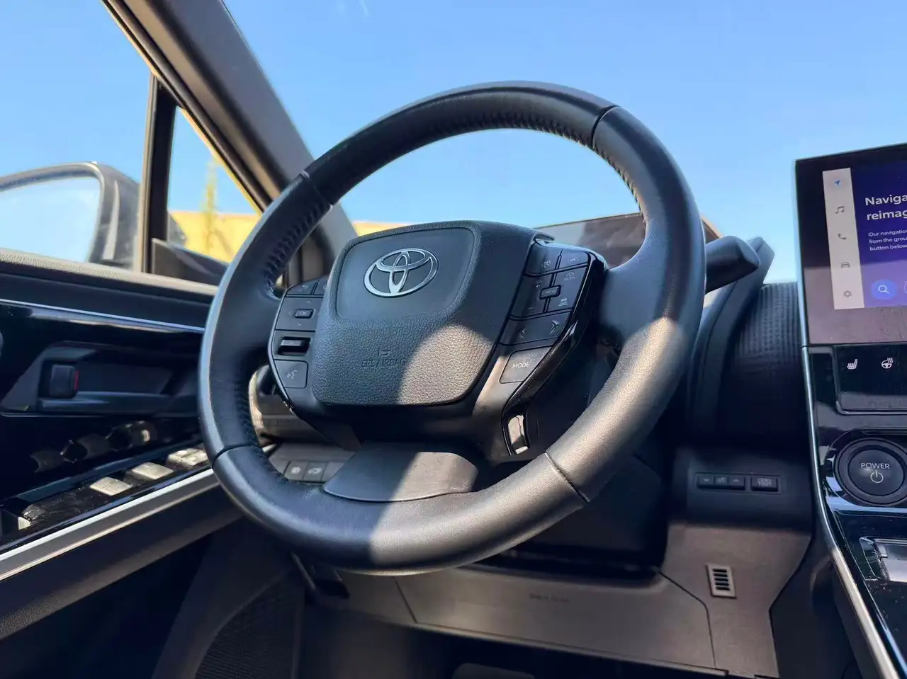 Toyota bZ4X снимка Toyota bZ4X