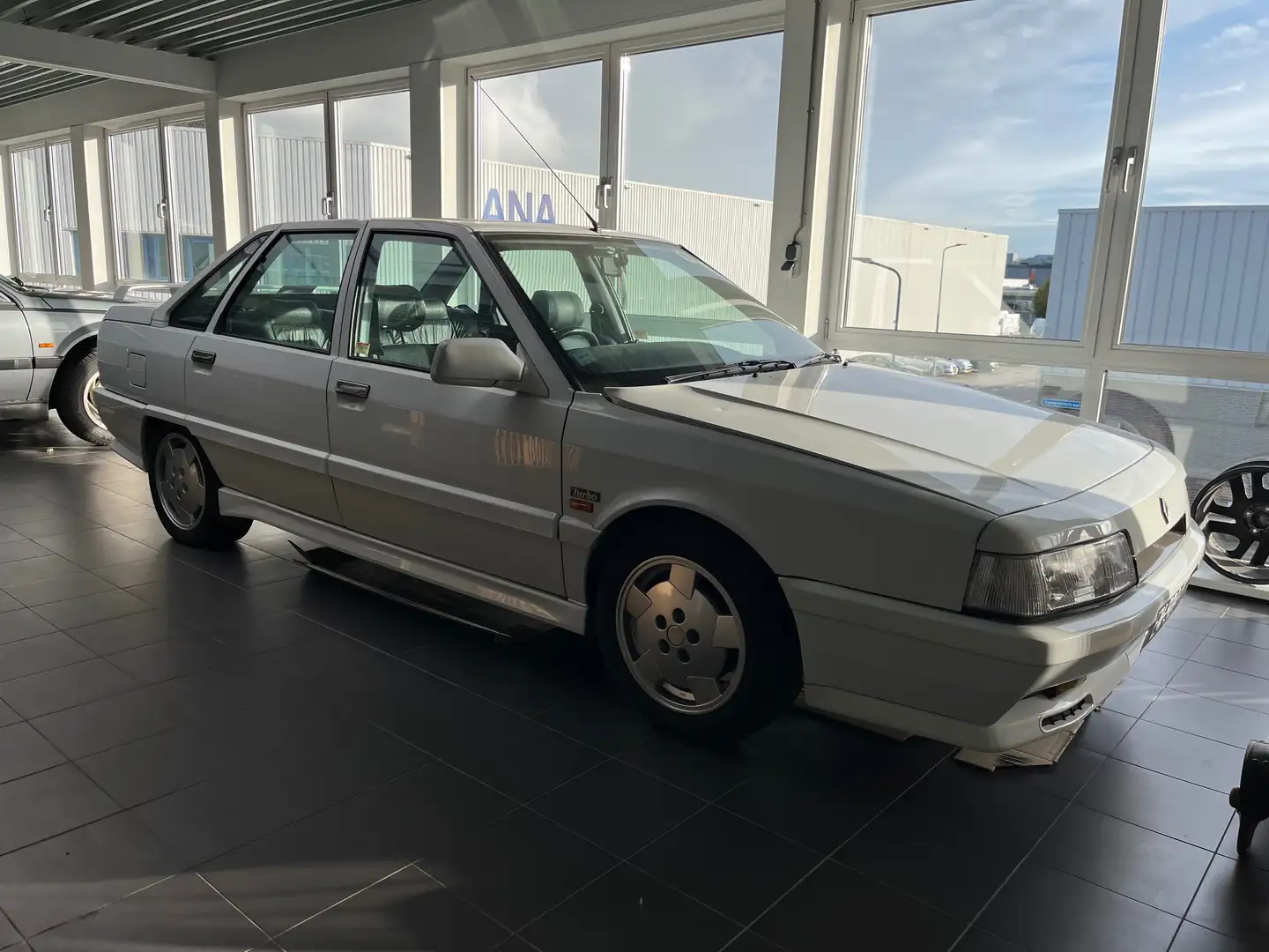 Renault R 21 2.0 Turbo Quadra Fehér - 1