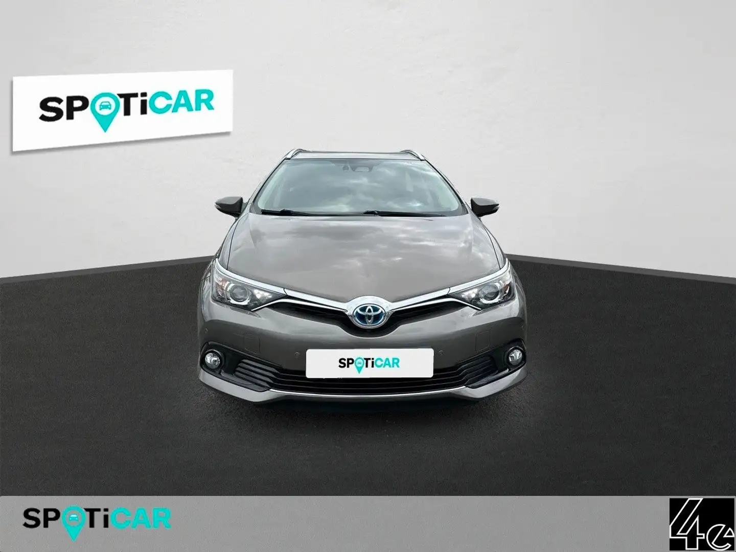 Toyota Auris Touring Sports Hybrid Edition-S+ Grijs - 2