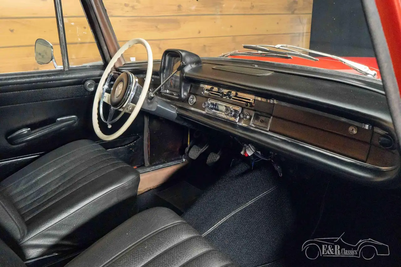 Mercedes-Benz 230 S Sedan | 1965, foto 9