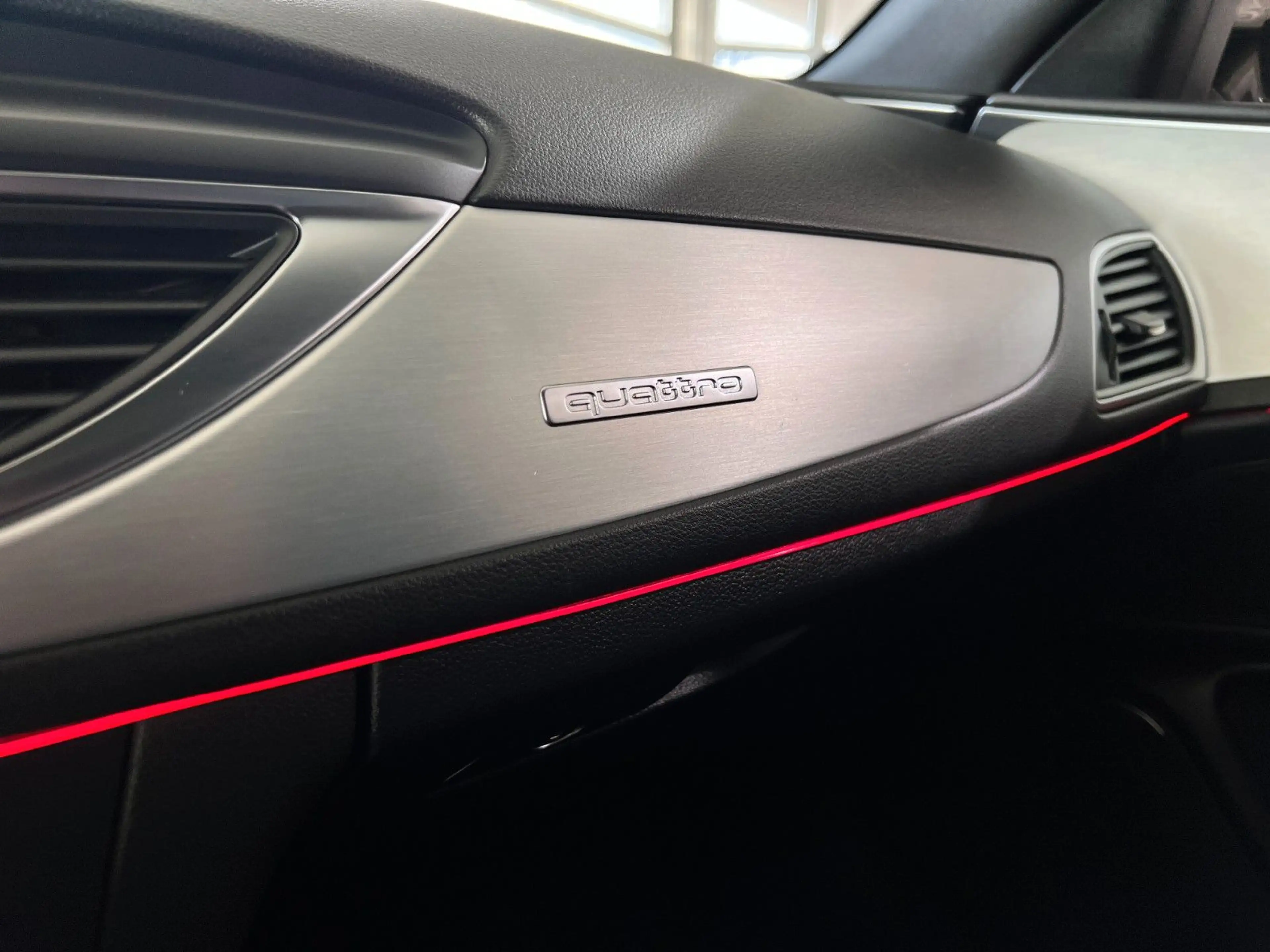 Audi A6 Lim 3.0 TDI quattro S-LINE | KAM | GSD | BOSE — photo 15