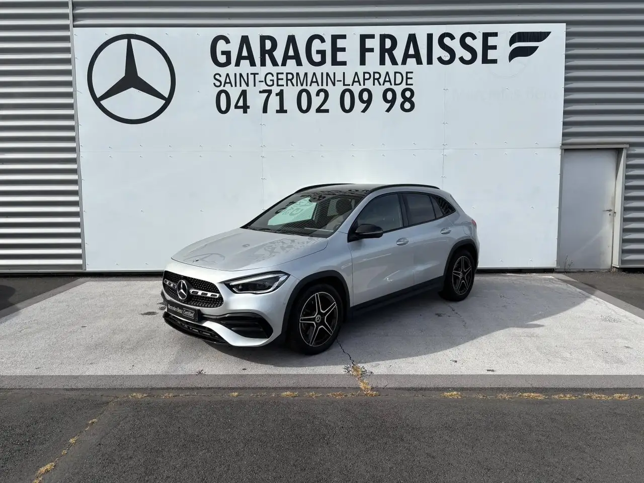 Mercedes-Benz GLA 200
