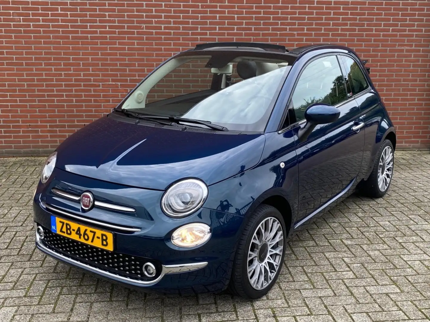 Fiat 500C 0.9 TWINAIR T LOUNGE NAVI PDC CRUISE 16-LMV Blauw - 2