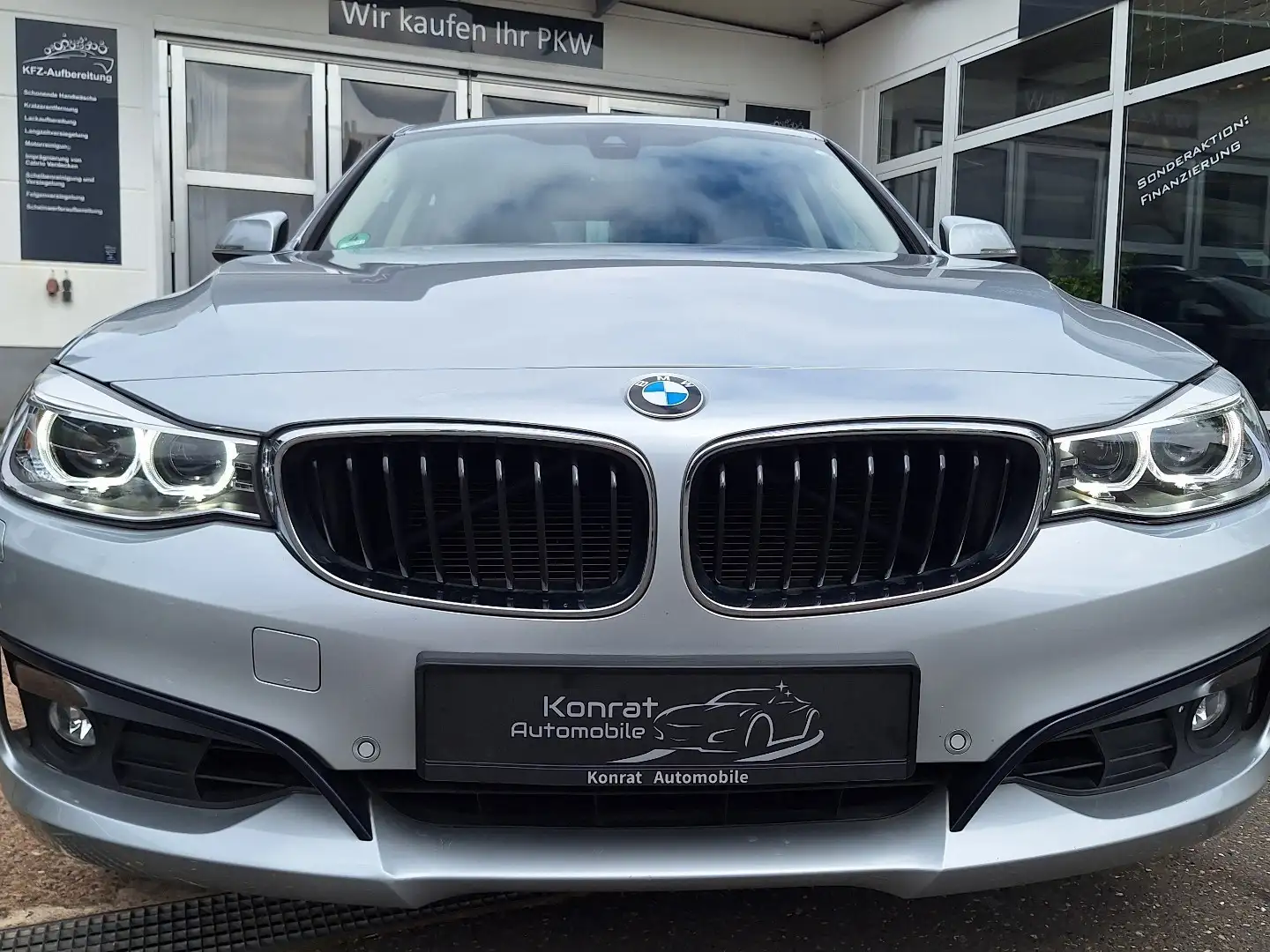 BMW 320 320i GT Aut. Sport Line Navi Xenon Silber - 2