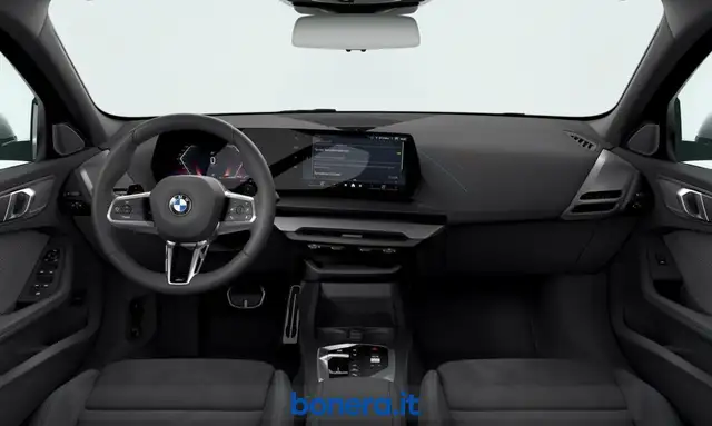 BMW 1 Series view 3